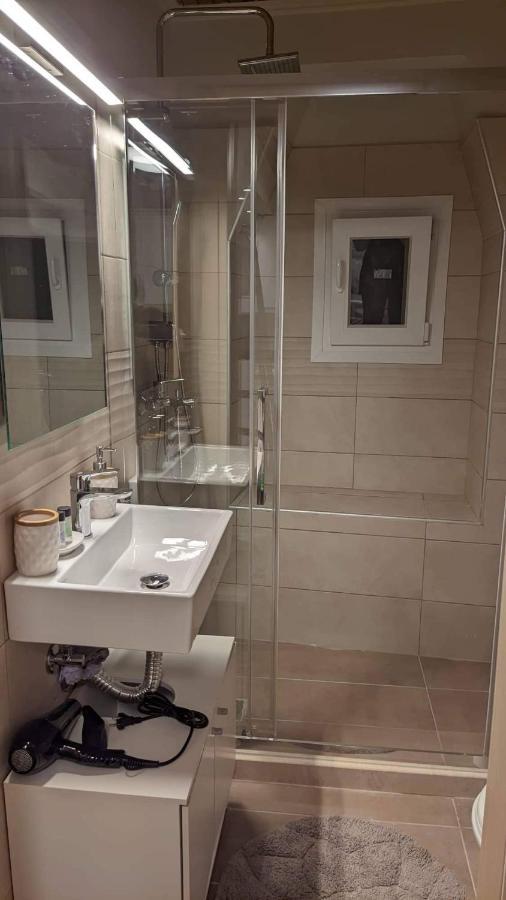 Elise Corfu City Apartment Bagian luar foto